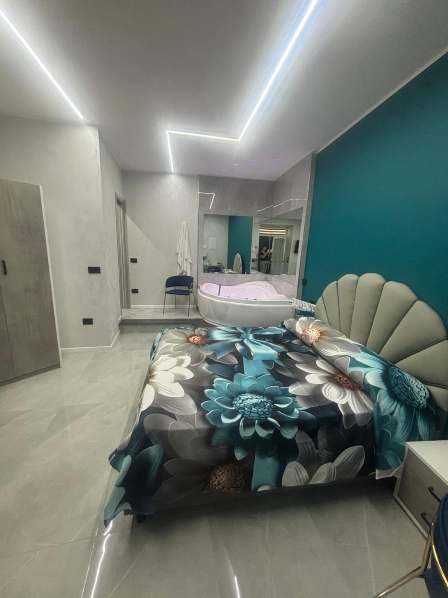 Апартаменты Kekka House Briante Неаполь Экстерьер фото