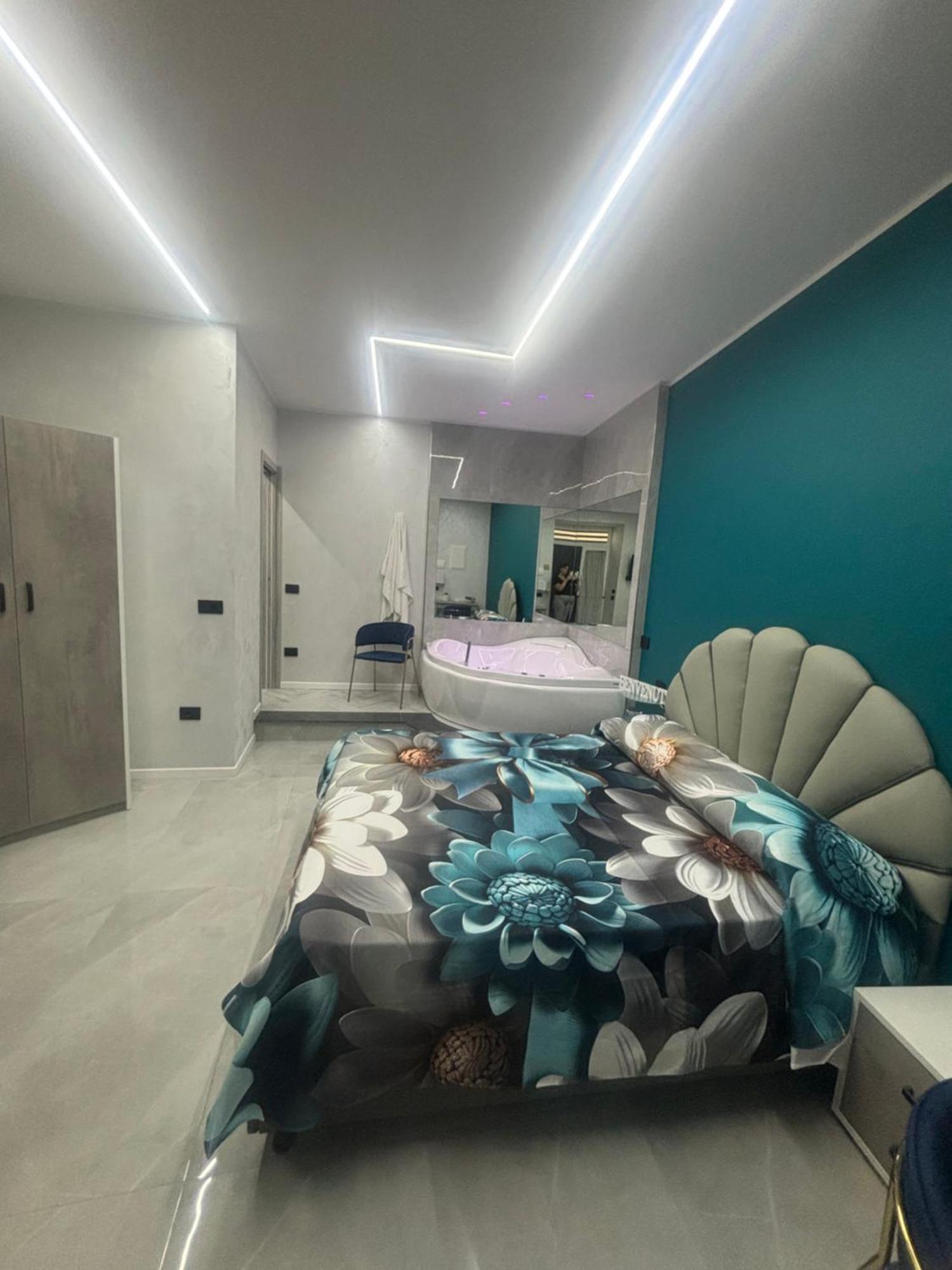 Апартаменты Kekka House Briante Неаполь Экстерьер фото